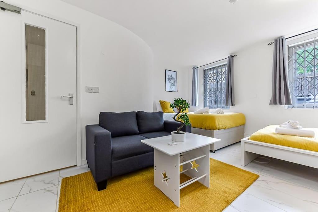 Deluxe Studio Near Camden Town Londra Exterior foto